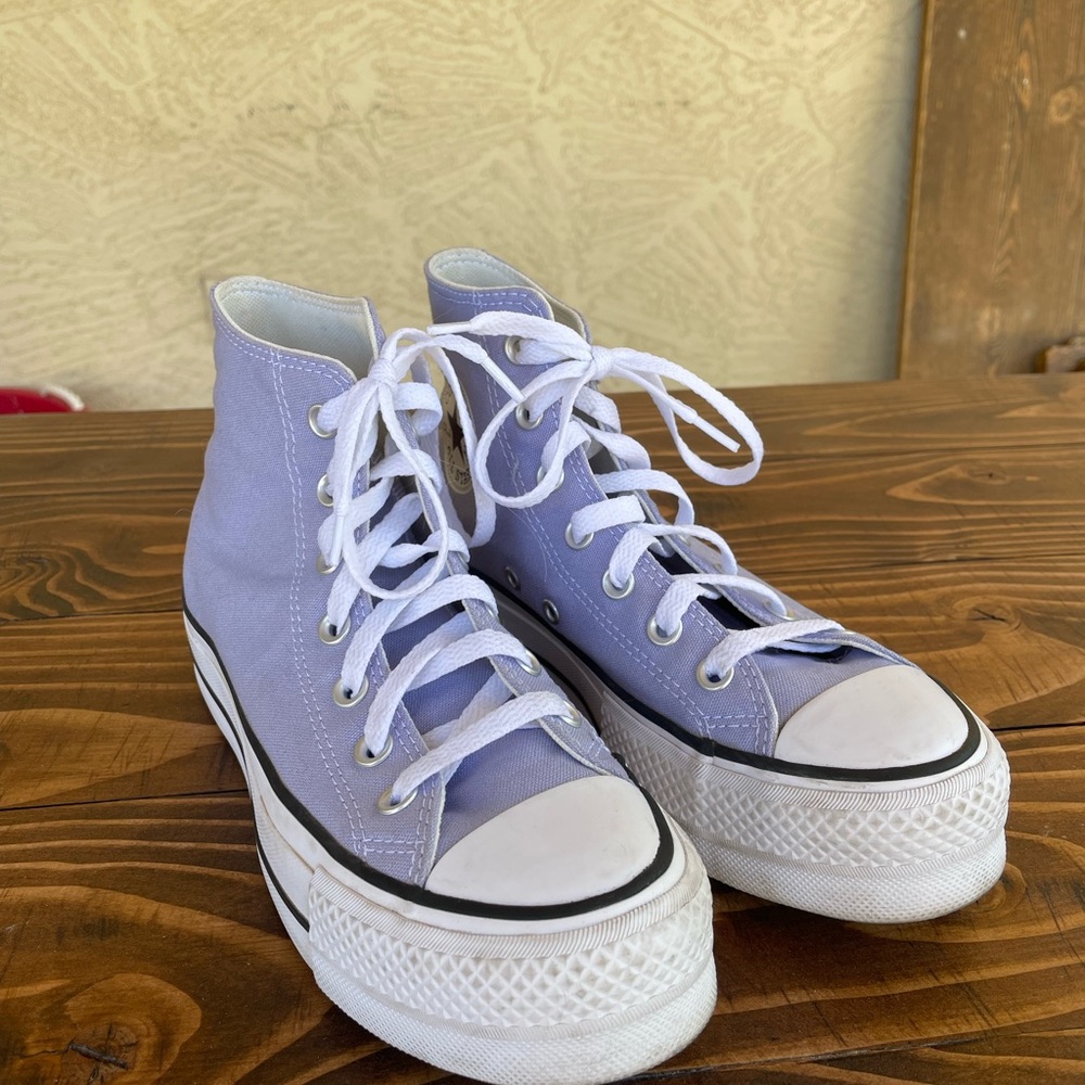 Women's 6 1/2 High-Top Platform Converse